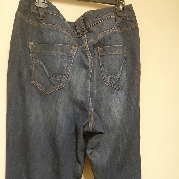Lane Bryant Womens Dark Wash Straight Leg Jeans Size 14 Tall - Picture 3 of 10